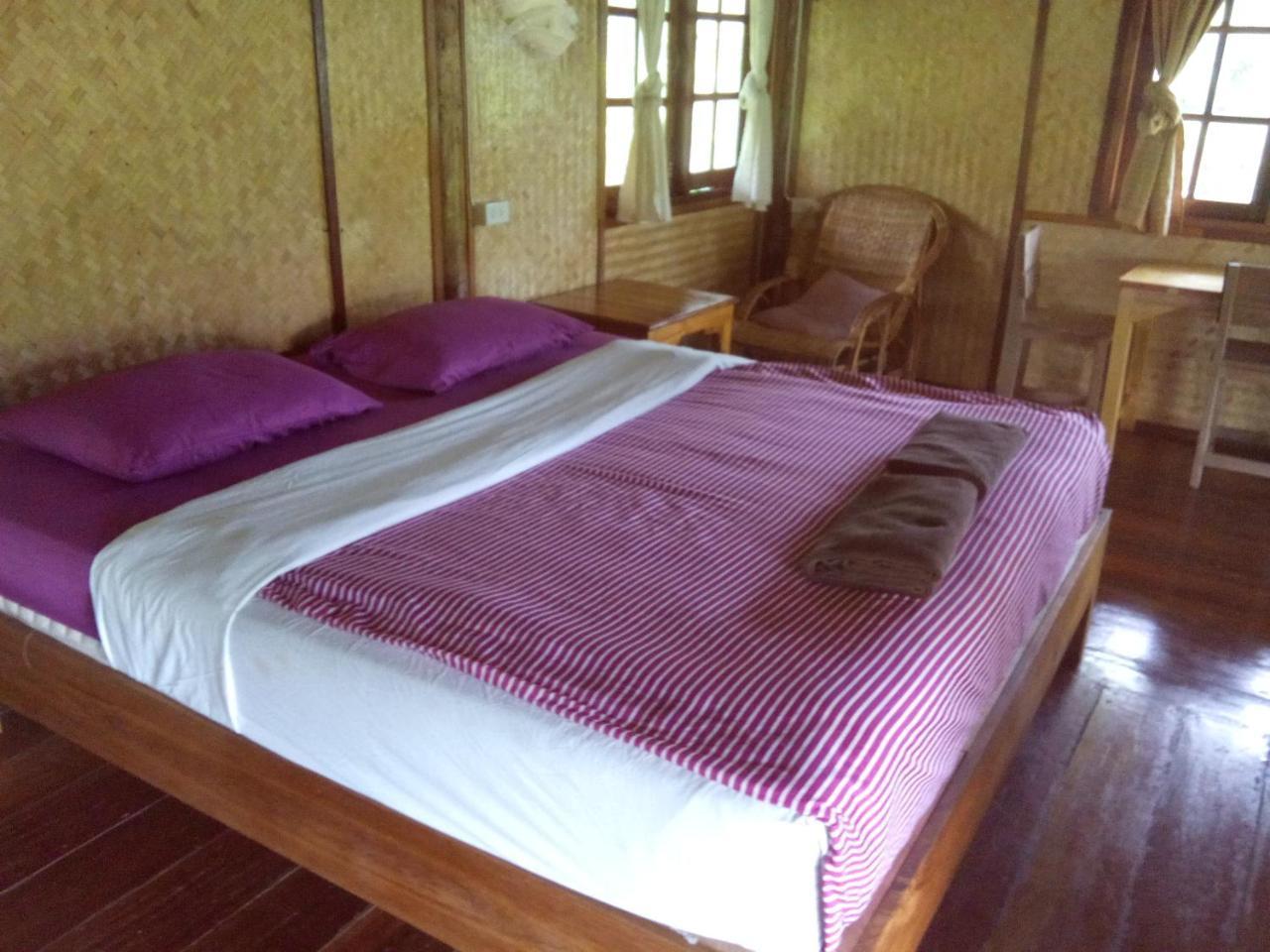 Ing Doi Guest House Pai Eksteriør billede